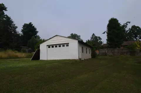 117 Thomas St, Canton, NC 28716 photo 16