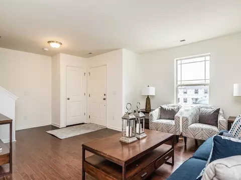 26 Rochambeau Ct, Durham, NC 27704 photo 2
