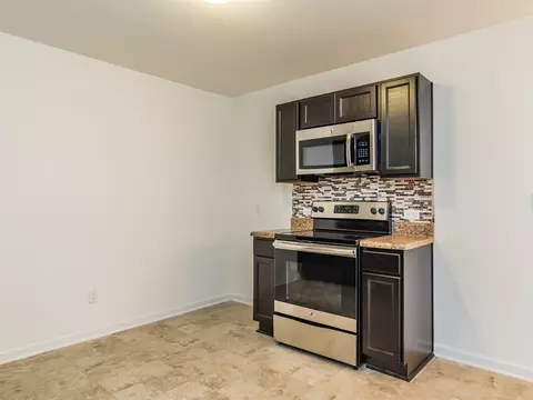 26 Rochambeau Ct, Durham, NC 27704 photo 8