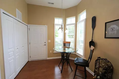 724 Bradhurst Pl, Cary, NC 27519 photo 9