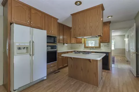 426 Forest Dr, Graham, NC 27253 photo 13
