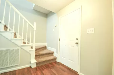 4227 Bluffs Ln, Durham, NC 27712 photo 5