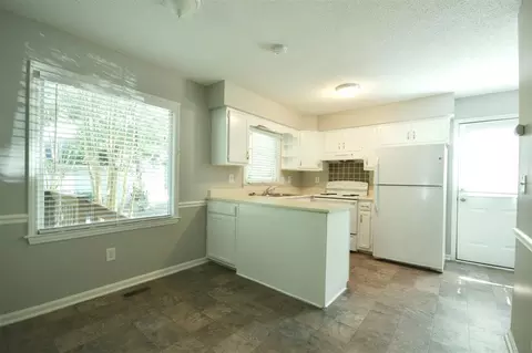 4227 Bluffs Ln, Durham, NC 27712 photo 11