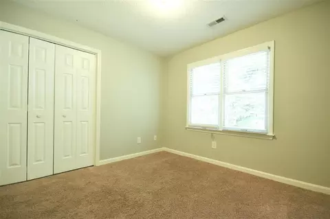 4227 Bluffs Ln, Durham, NC 27712 photo 16