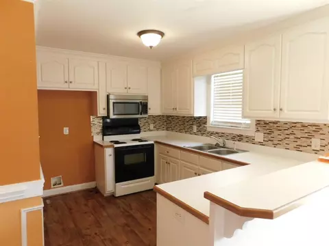 6710 Hemlock Ct, Sims, NC 27880 photo 2