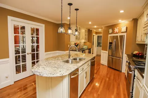 703 Chestnut Dr, Smithfield, NC 27577 photo 9