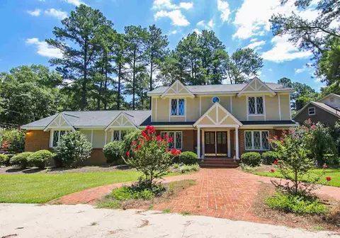703 Chestnut Dr, Smithfield, NC 27577 photo 2