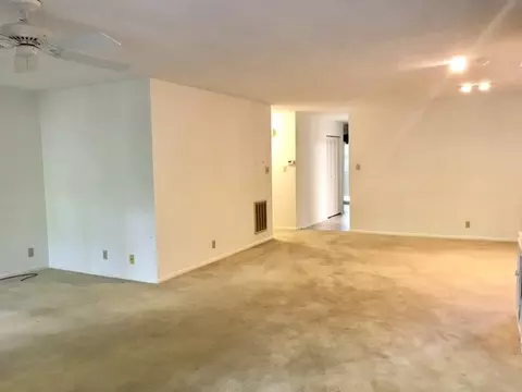 35 Stoneridge Pl, Durham, NC 27705 photo 4