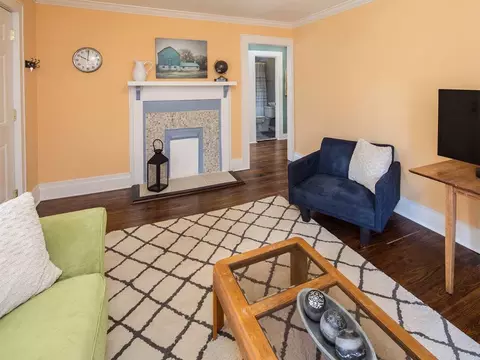 805 Spruce St, Durham, NC 27703 photo 2