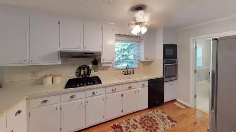 5115 Stephens Ln, Durham, NC 27712 photo 7