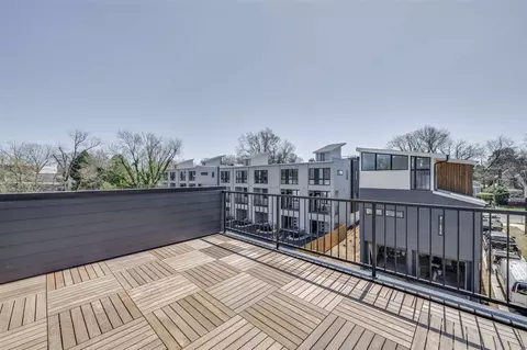 526 Edenton St, Raleigh, NC 27601 photo 16