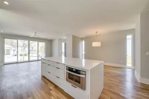 526 Edenton St, Raleigh, NC 27601 photo 3