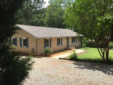 701 Daffodil Ln, Durham, NC 27712 photo 2