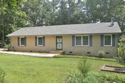 701 Daffodil Ln, Durham, NC 27712 photo 1