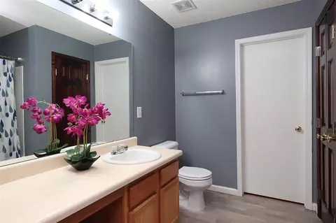 834 Statler Dr, Durham, NC 27703 photo 16