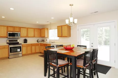 834 Statler Dr, Durham, NC 27703 photo 6
