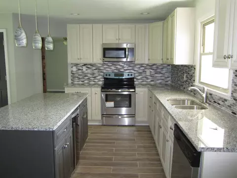 135 Radcliff Cir, Durham, NC 27713 photo 3