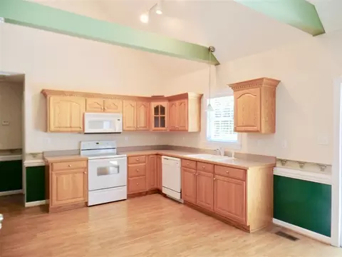 82 Foxhound Ct, Benson, NC 27504 photo 9