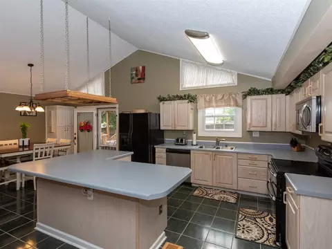 141 Carmil Dr, Selma, NC 27576 photo 8