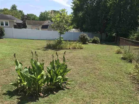 202 N 10th St, Erwin, NC 28339 photo 10