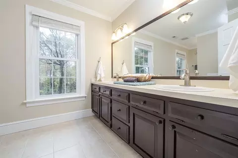 3908 E Valley Ct, Raleigh, NC 27606 photo 16