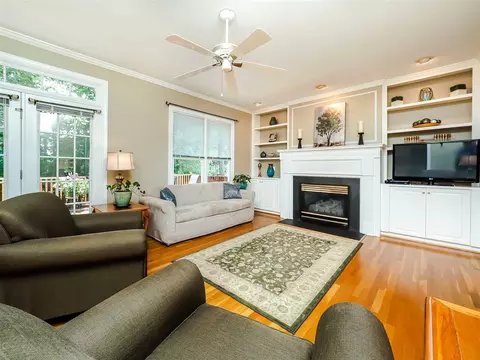 1 Montcrest Dr, Durham, NC 27713 photo 6