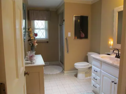200 D St, Butner, NC 27509 photo 18