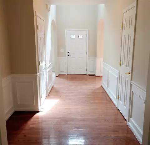 18 Sydenham Rd, Durham, NC 27713 photo 2
