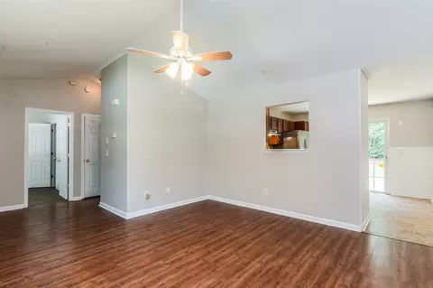 221 Ruby Ridge Rd, Durham, NC 27703 photo 3