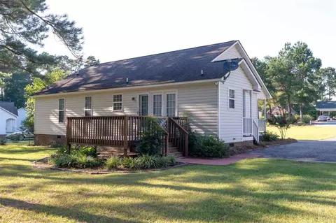 119 Phyllis Dr, Benson, NC 27504 photo 10