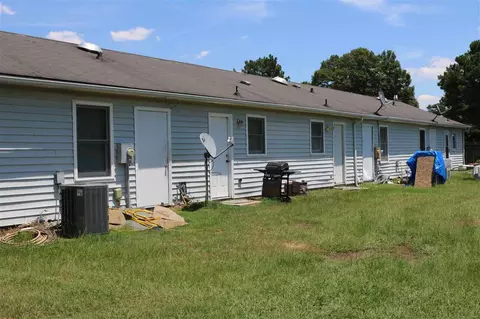 1013 1015 River Rd, Selma, NC 27576 photo 3