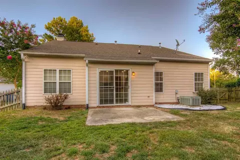 12 Windsor Glen Dr, Durham, NC 27703 photo 18
