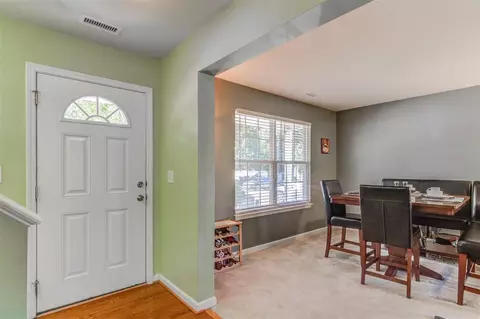 336 Weeping Willow Dr, Durham, NC 27704 photo 3