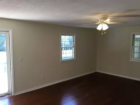 689 Silas Moore Rd, Coats, NC 27521 photo 2