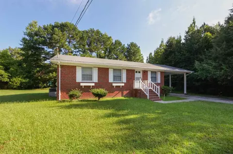 22 Cedar Dr, Smithfield, NC 27577 photo 2