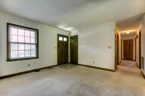 22 Cedar Dr, Smithfield, NC 27577 photo 3
