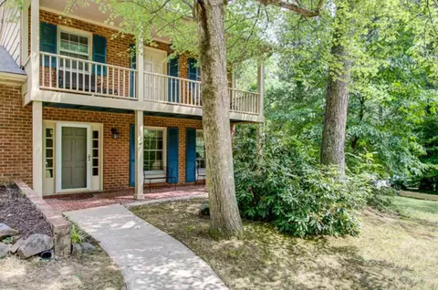 2815 Welcome Dr, Durham, NC 27705 photo 4