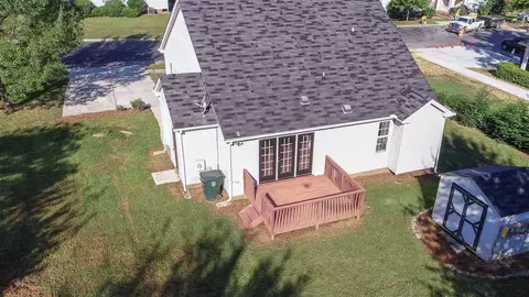 114 Westcroft Dr, Garner, NC 27529 photo 3