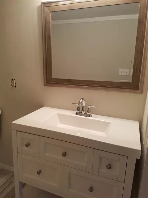 607 Mclean St, Spring Hope, NC 27882 photo 6