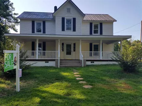 607 Mclean St, Spring Hope, NC 27882 photo 1