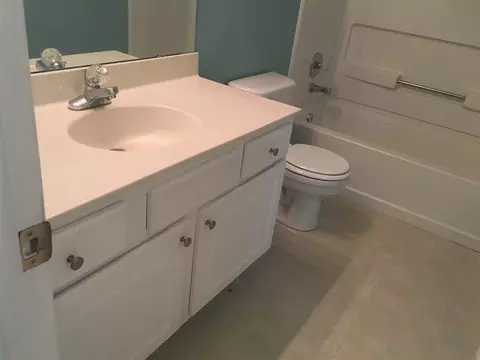 5 Signet Dr, Durham, NC 27704 photo 7