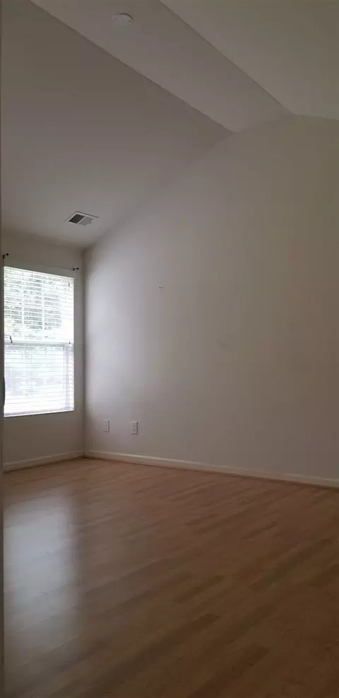 8 Red Sunset Ln, Durham, NC 27703 photo 9