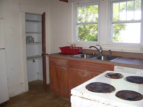 613 S Third St, Smithfield, NC 27577 photo 6