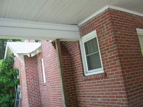 613 S Third St, Smithfield, NC 27577 photo 4
