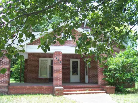 613 S Third St, Smithfield, NC 27577 photo 2
