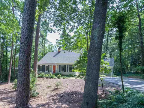 2723 Circle Dr, Durham, NC 27705 photo 1