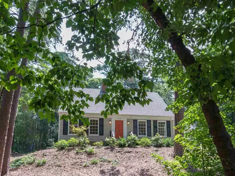 2723 Circle Dr, Durham, NC 27705 photo 2