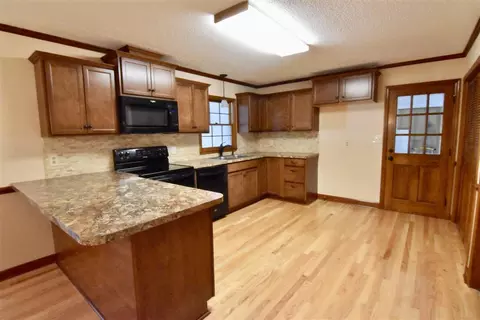 100 Marion Dr, Erwin, NC 28339 photo 12