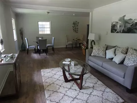 1336 Clinton Rd, Durham, NC 27703 photo 4