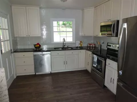 1336 Clinton Rd, Durham, NC 27703 photo 9
